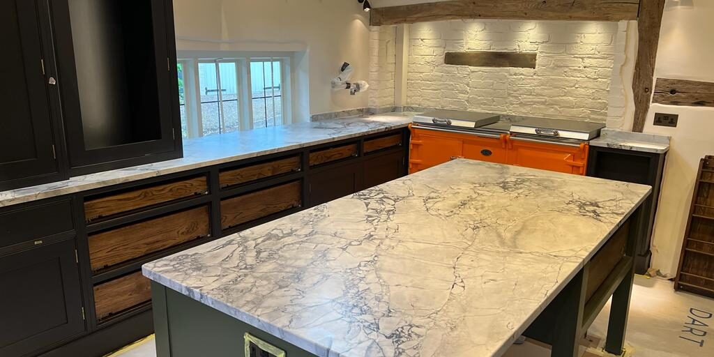 Bianco Elcipse Island